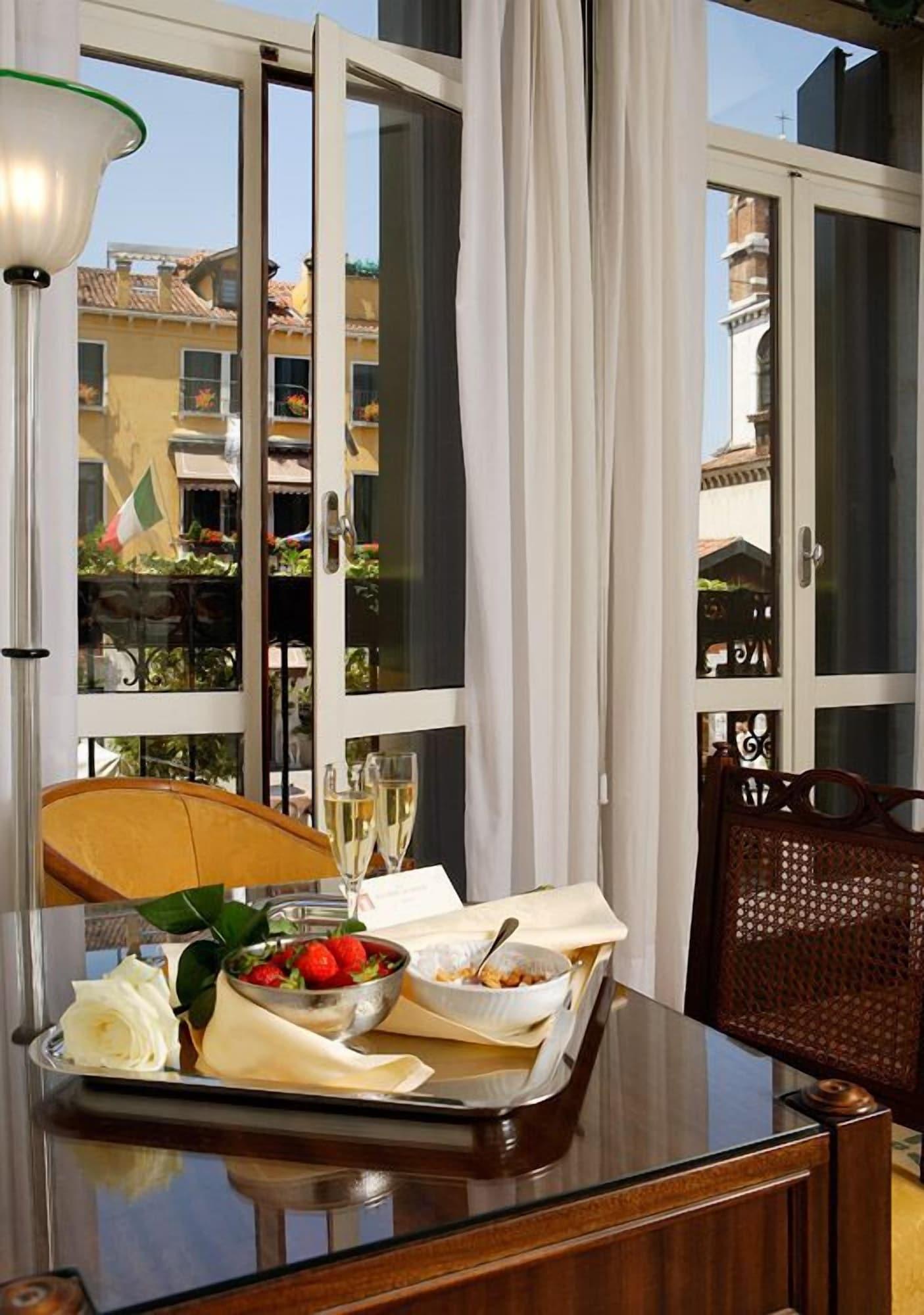 Palazzo Del Giglio Hotell Venezia Eksteriør bilde